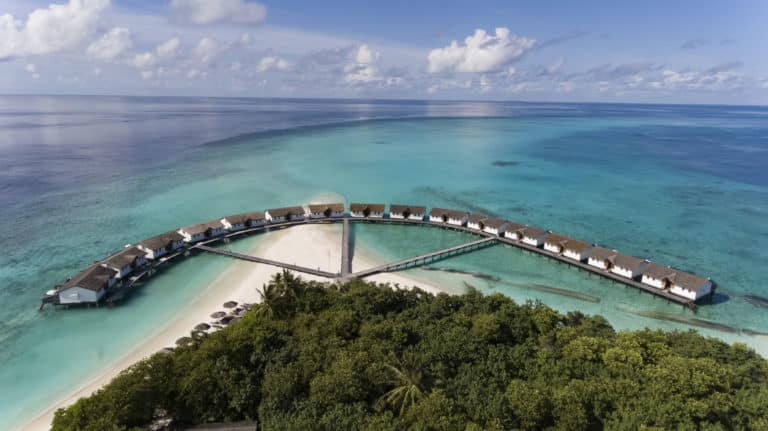 Malediven Reethi Beach Resort Wasservilla